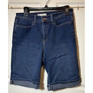 Levi’s Shorts Women’s Size 12 Perfectly Slimming 548 Denim Jean Shorts Zip Fly
